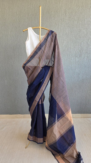 'FLOOR MEETING' Handwoven Mangalagiri Cotton Saree