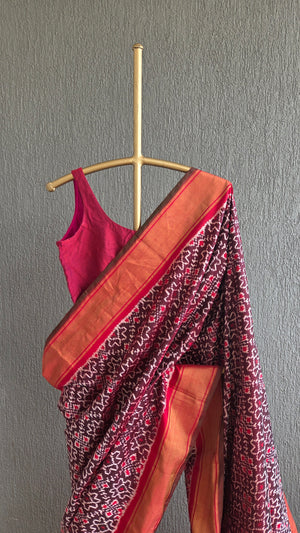 ‘ANANTHAGIRI’ Handwoven Pochampally Ikat Silk Saree