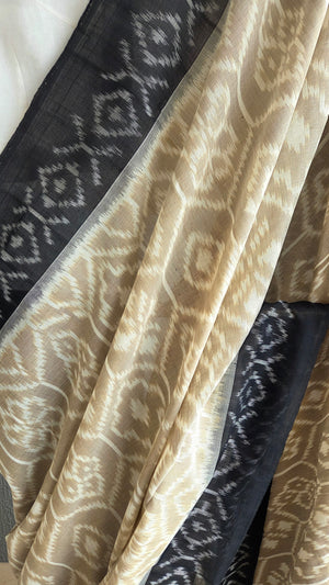 'TONAL SHIFT' Handwoven Pochampally Ikat Cotton Saree