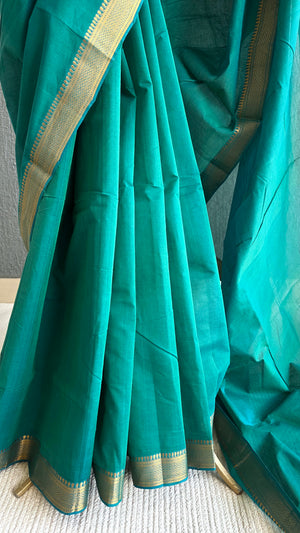 'CHARUSMITA' Handwoven Mangalagiri Cotton Saree