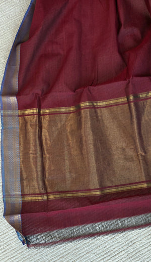 'DHANVI' Handwoven Mangalagiri Cotton Saree
