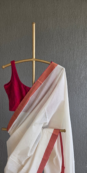 'SIVAPRIYA' Handwoven Mangalagiri Cotton saree
