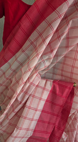 'MADHURIMA' Handwoven Cotton Dhonekhali saree
