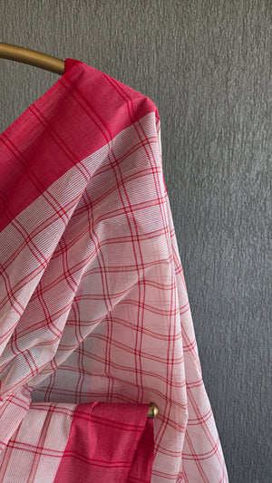 'MADHURIMA' Handwoven Cotton Dhonekhali saree