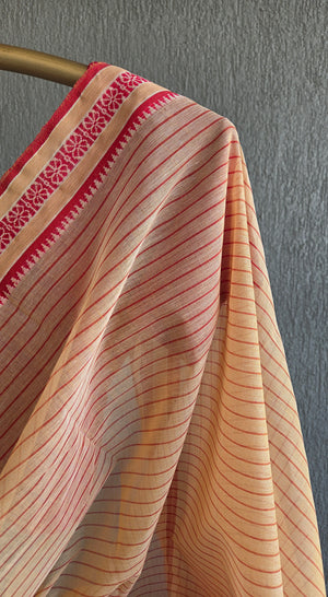 'SUHASINI' Handwoven Cotton Dhonekhali saree