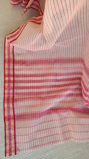 'KAIRAVI' Handwoven Cotton Dhonekhali saree