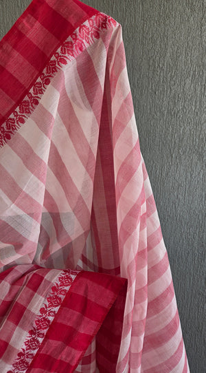 'VINODINI' Handwoven Cotton Dhonekhali saree