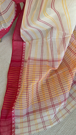 'ULLASINI' Handwoven Cotton Dhonekhali saree