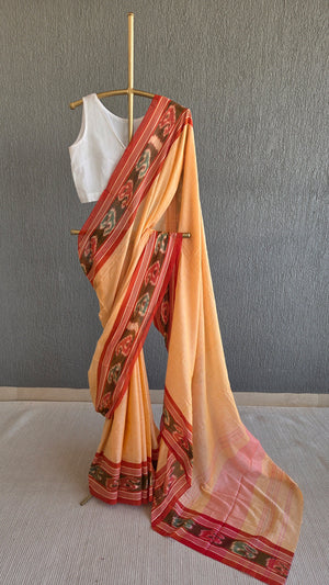 'KUMUDI' Handwoven Cotton Dhonekhali saree