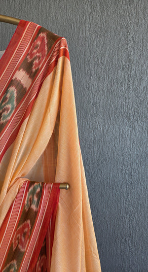 'KUMUDI' Handwoven Cotton Dhonekhali saree