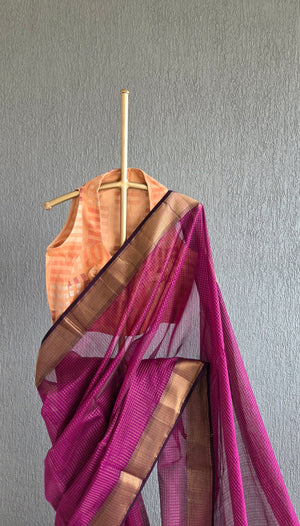 'ASHA: BERRY' Handwoven Silk-Cotton Maheshwari Saree