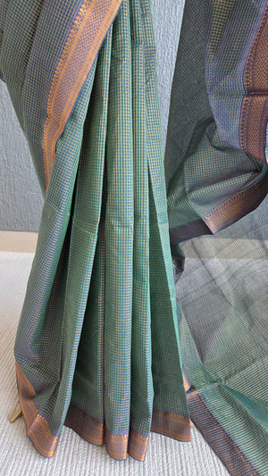 'CHARULATA: GREEN' Handwoven Cotton Mangalagiri Saree