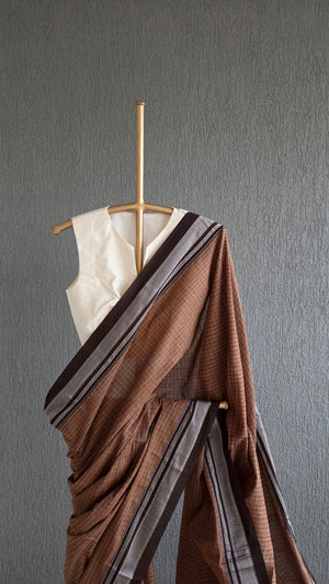 'VEDAVATHI' Handwoven Ilkal Silk Pallu Saree