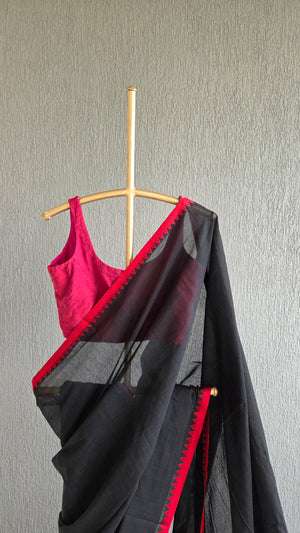 'RHEA: Black-red' Handwoven Begumpuri Cotton Saree
