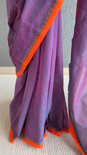 'RHEA: Purple Dual-toned' Handwoven Begumpuri Cotton Saree