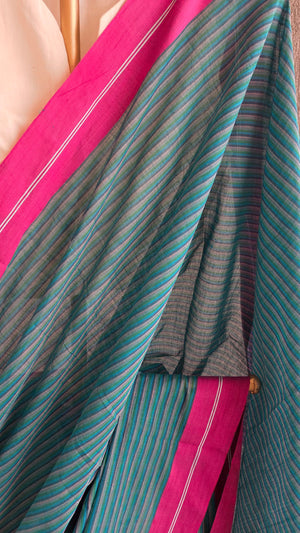 'RAJESHWARI' Handwoven Begumpuri Saree