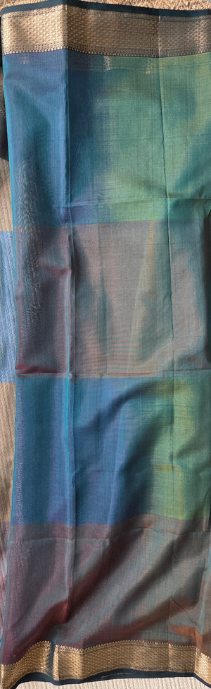 'SUNDARI: PEACOCK' Handwoven Silk-Cotton Maheshwari Saree