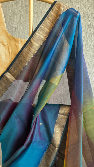 'SUNDARI: PEACOCK' Handwoven Silk-Cotton Maheshwari Saree