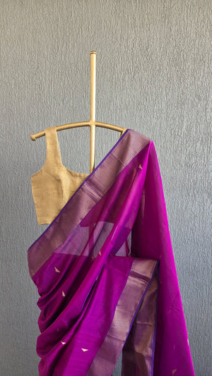 'REVATHI: MAGENTA' Handwoven Silk-Cotton Maheshwari Saree