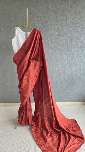 'ON PRIORITY' Handwoven Tussar Silk Batik Saree