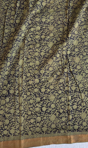 'MODUGA: WARM GREEN' Kalamkari on Handwoven Mangalagiri saree