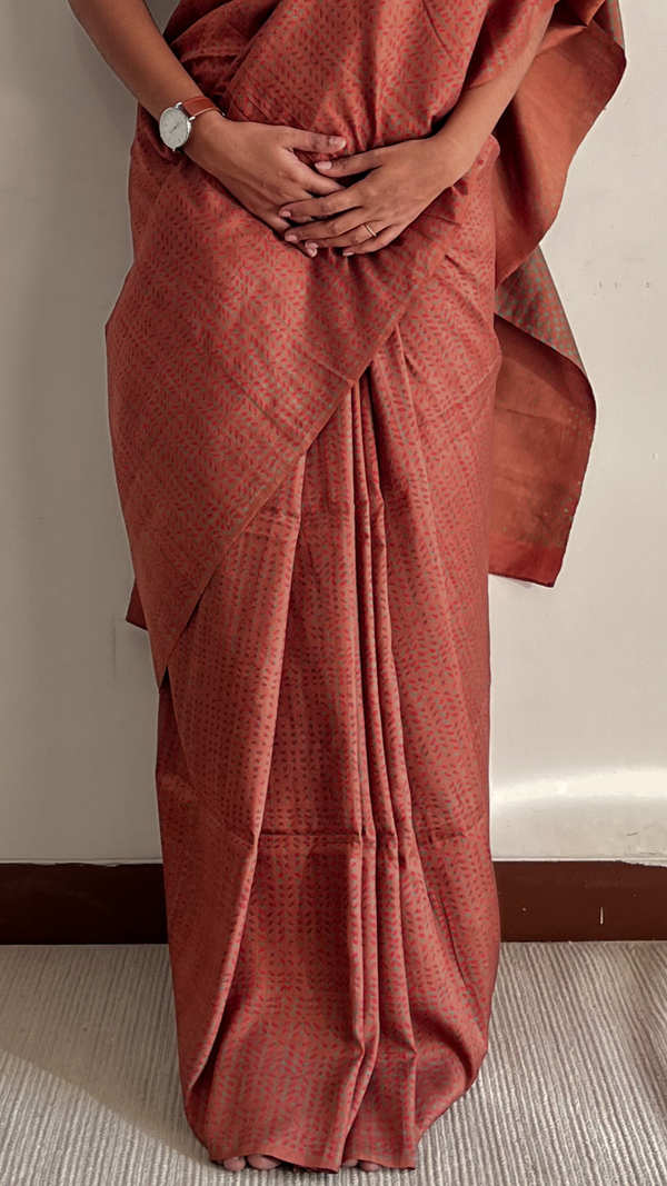 'HARSHIKA' Hand block Discharge Print on Handwoven Mulberry Silk