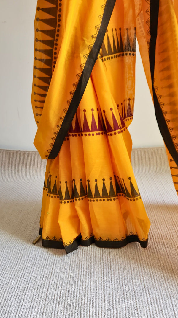 'MAHIRA: Yellow' Hand block printed Begumpuri