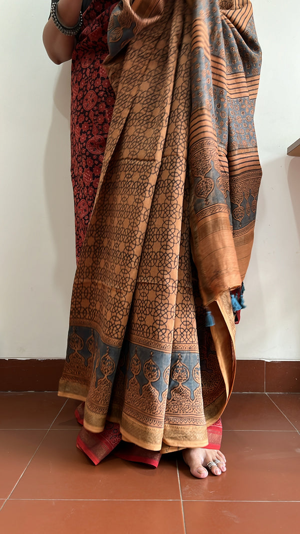 'KAMLAPATI: Manjista' Handblock printed Ajrakh on Handwoven Maheshwari