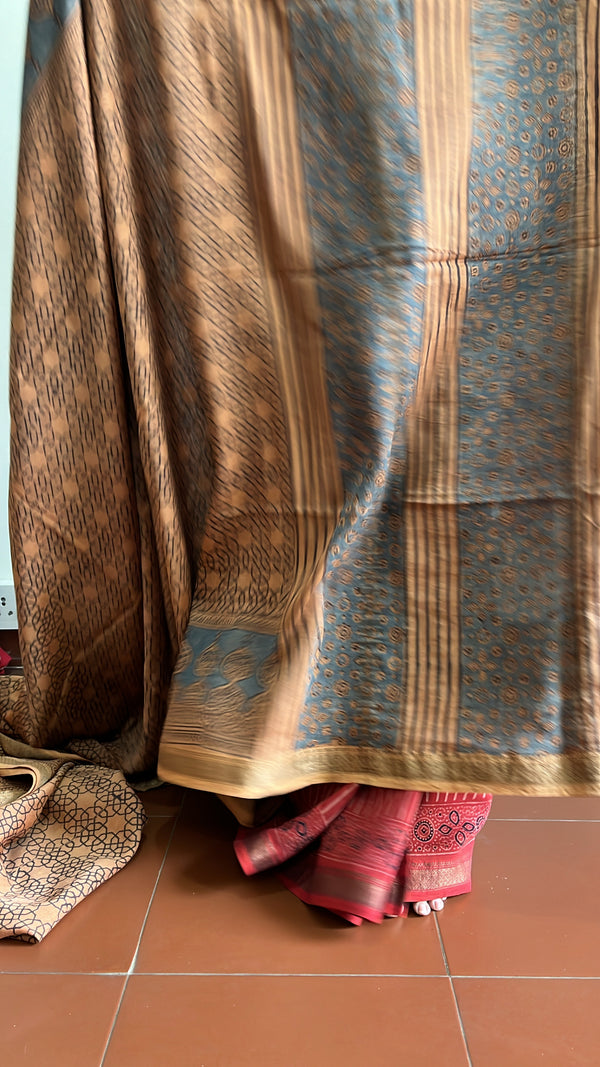 'KAMLAPATI: Manjista' Handblock printed Ajrakh on Handwoven Maheshwari