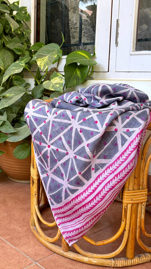 'TWILIGHT PERIPHERY' Handwoven Mulberry Silk Stole