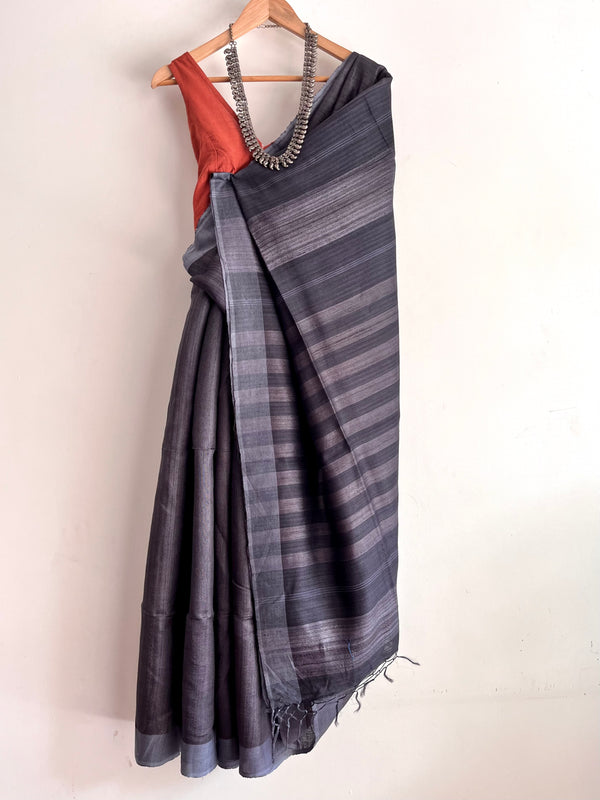 'APBHRAMSA' - Handwoven Bhagalpuri Tussar Silk