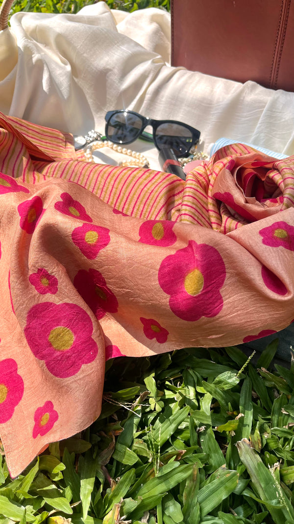 'BOUNDLESS BLOOM' Handwoven Mulberry Silk Stole