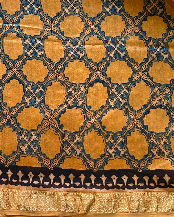 'ANVITA: Manjistha' Ajrakh Maheshwari Handloom Saree