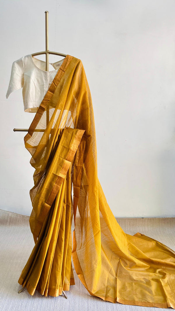 'PUSHPARAGAM' Handwoven Mangalagiri Cotton Saree