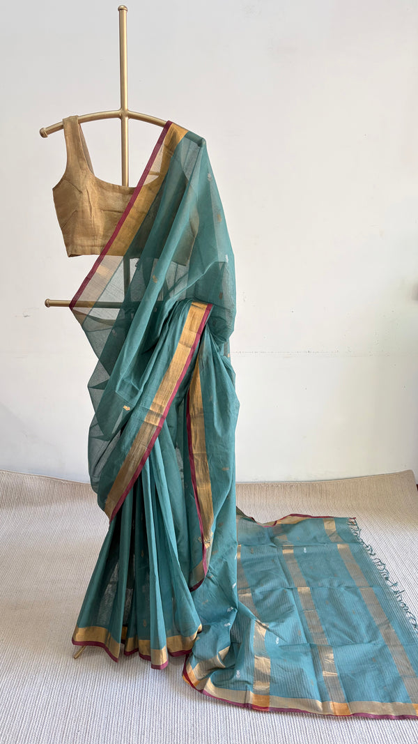 'PAVIKA:Cadet' Handwoven Venkatagiri Cotton Saree
