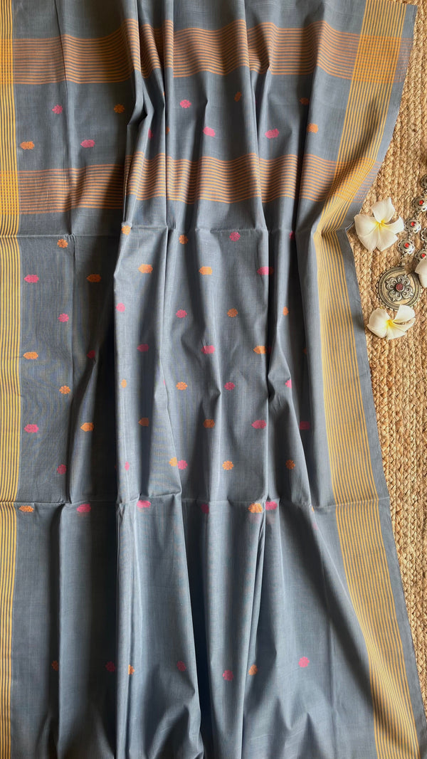 'PRANHITA: Grey' Handwoven Venkatagiri Cotton Saree