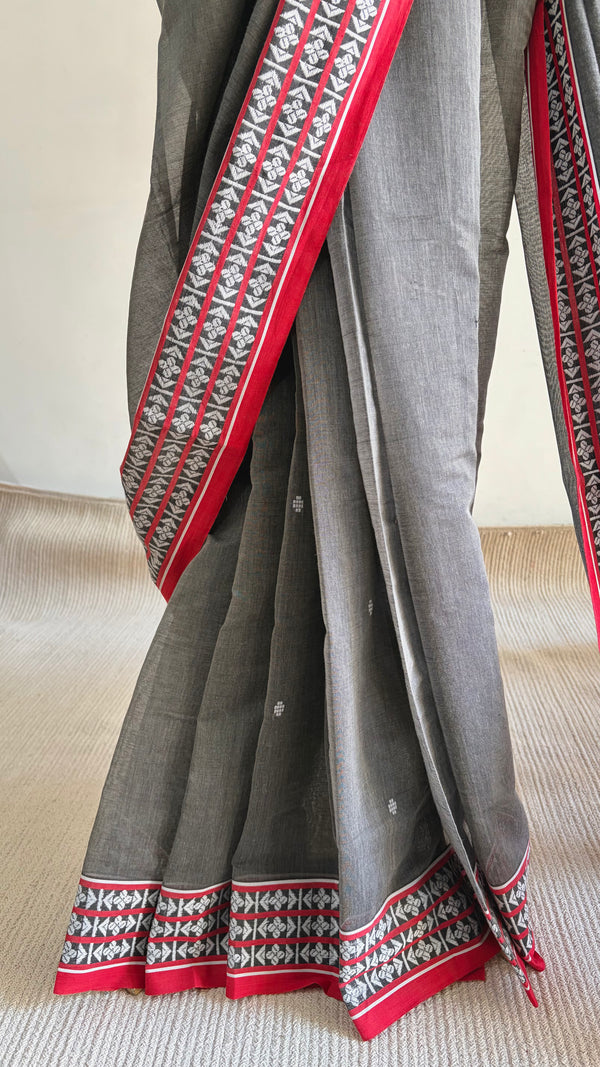 'JUIN: Grey' Handwoven Begumpuri Cotton Saree