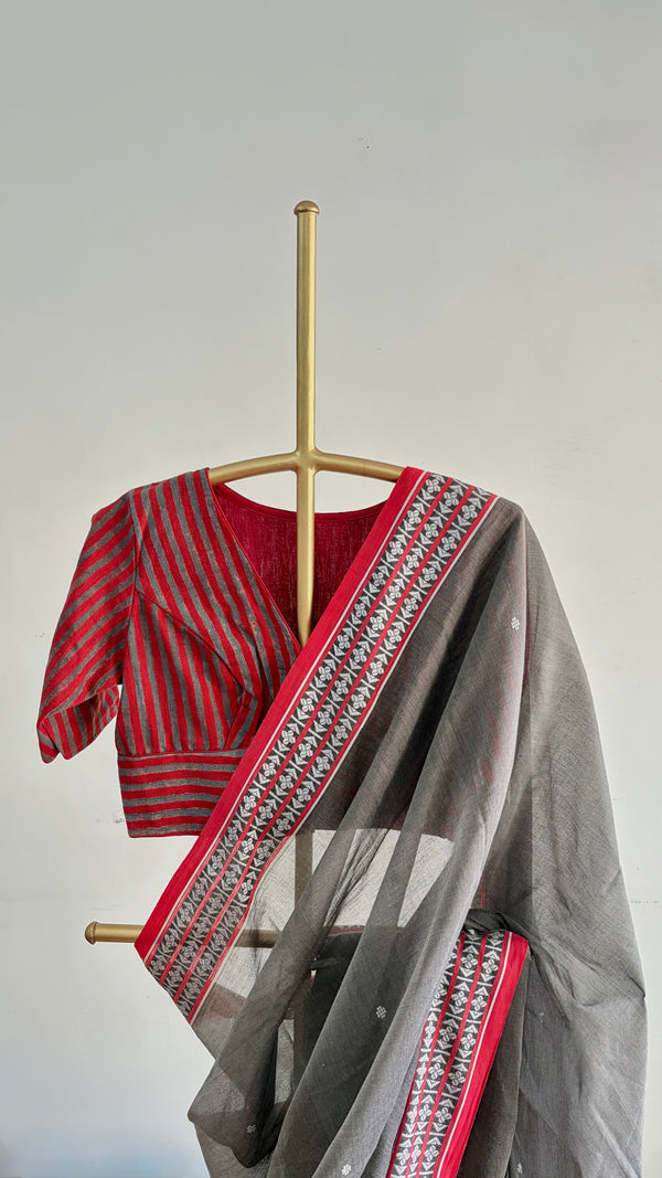 'JUIN: Grey' Handwoven Begumpuri Cotton Saree