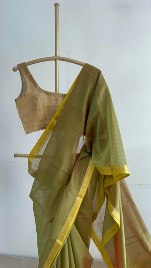 'KALINDI' Handwoven Silk-Cotton Maheshwari Saree