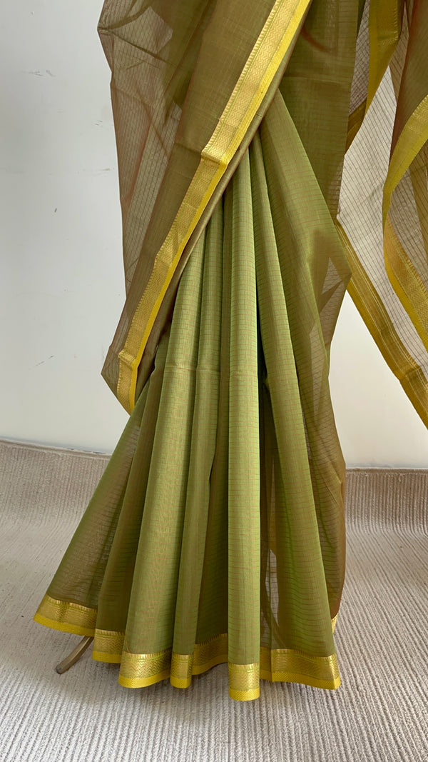'KALINDI' Handwoven Silk-Cotton Maheshwari Saree