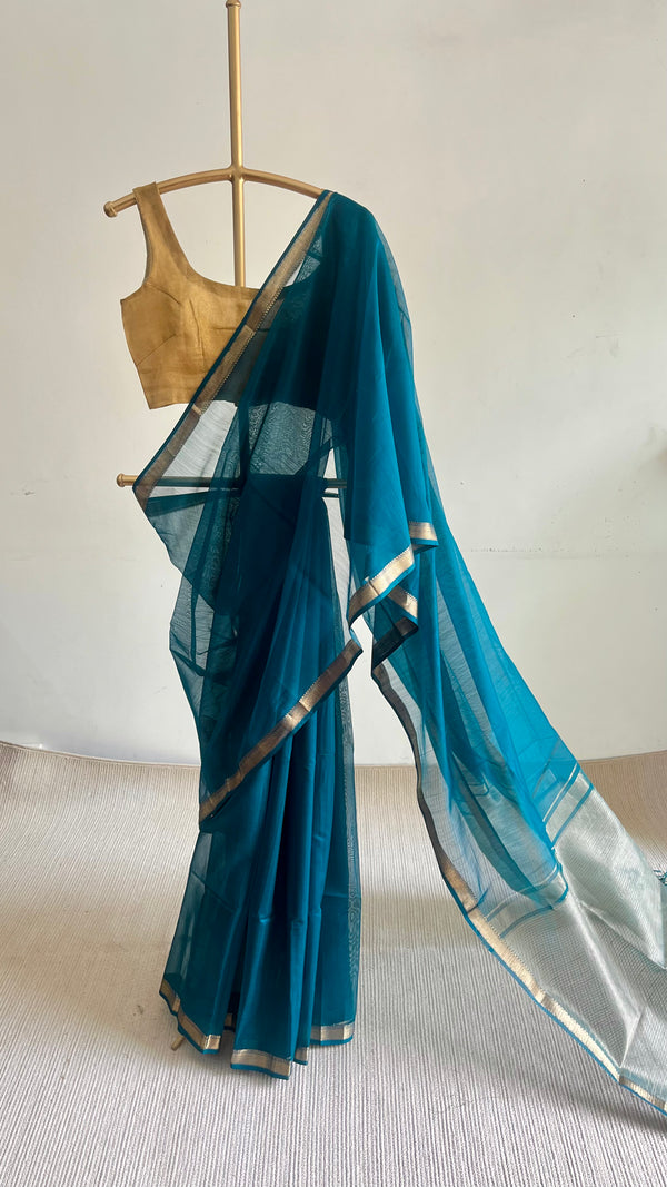 'TARUJA' Handwoven Silk-Cotton Maheshwari Saree