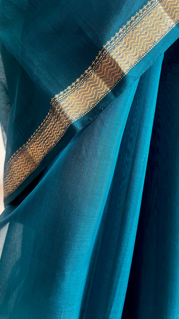 'TARUJA' Handwoven Silk-Cotton Maheshwari Saree