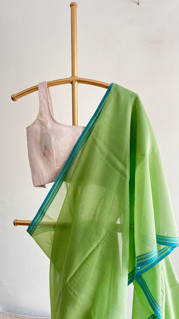 'SAANVI' Handwoven Silk-Cotton Maheshwari Saree