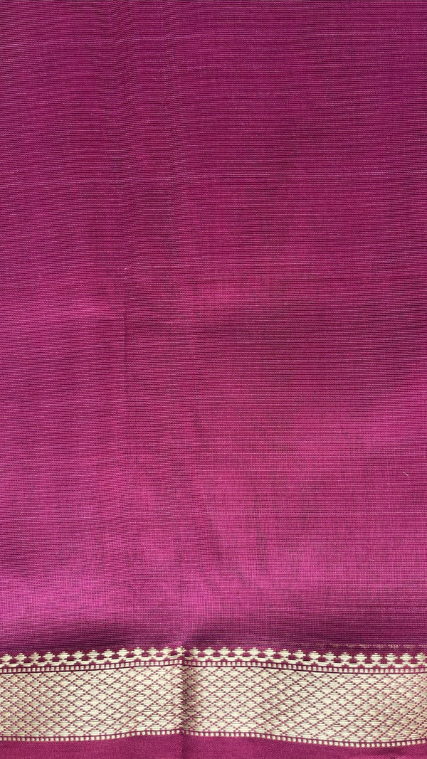 'YAMIKA' Handwoven Silk-Cotton Maheshwari Saree