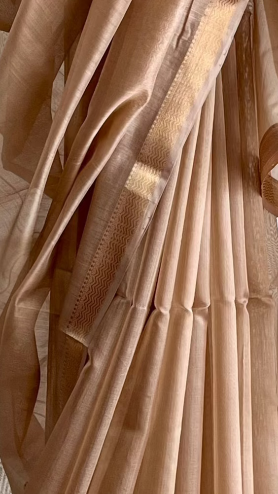 'SHAILAJA' Handwoven Silk-Cotton Maheshwari Saree