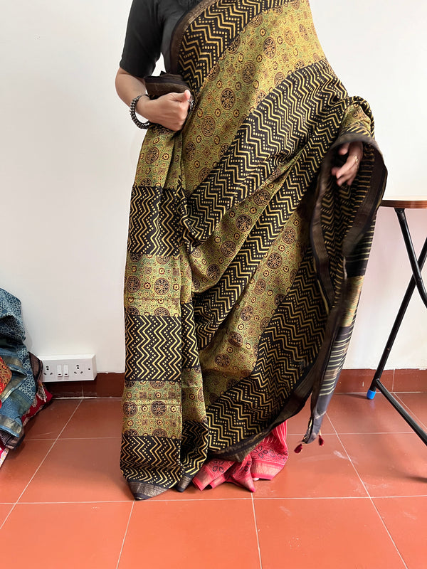 'SULTAN JAHAN: Green' Handblock Ajrakh on Handwoven Maheshwari