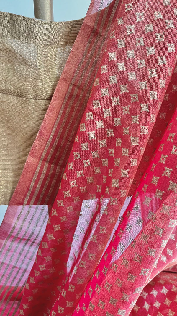 'TOMRAS' Handwoven Tissue Maheshwari Saree