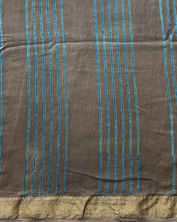 'MANTHAN: Brown' Ajrakh Maheshwari Handloom Saree