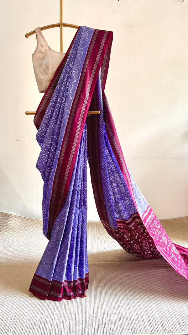 'HARINI' Handwoven Pochampally Silk Saree