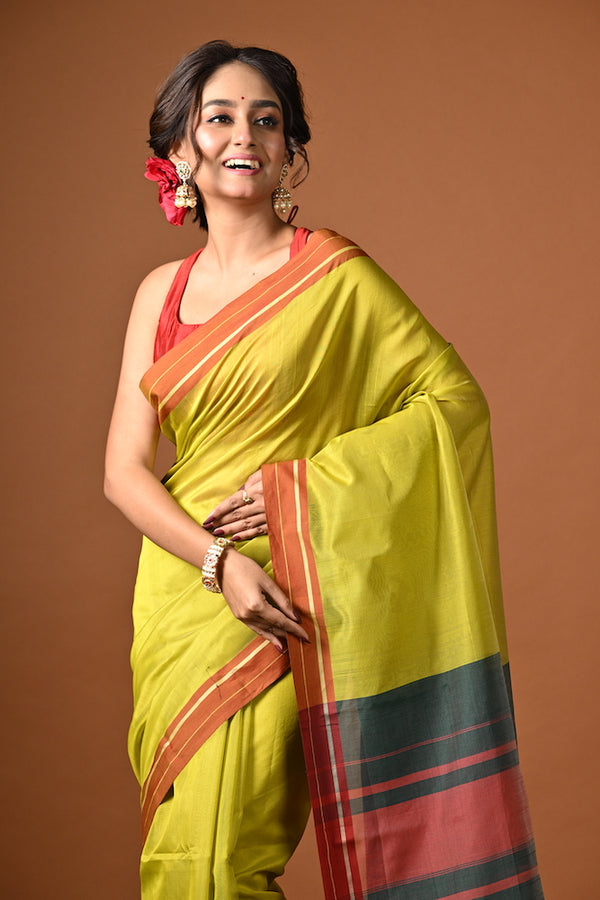 'SHRAVYA' Handwoven Silk Cotton Maheshwari